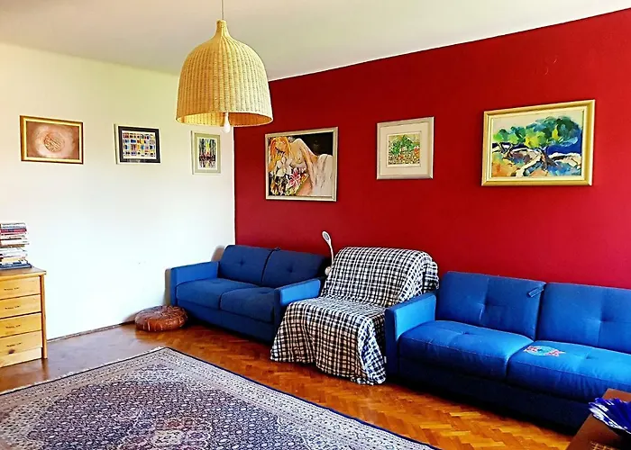 Simons Apartment